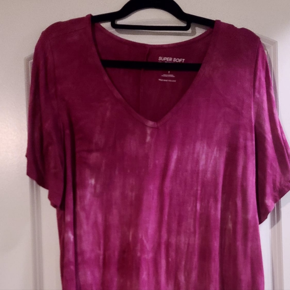 Womens Torrid Size 1 Pink double shade short sleeve tshirt
